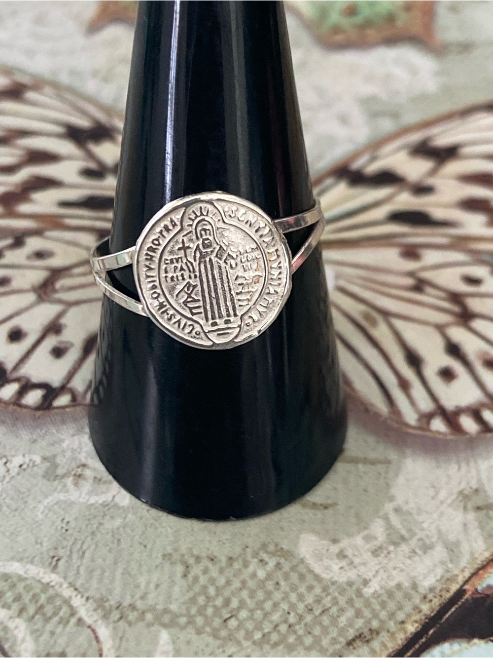 Silver 925 Saint Medallion Split Shank Ring